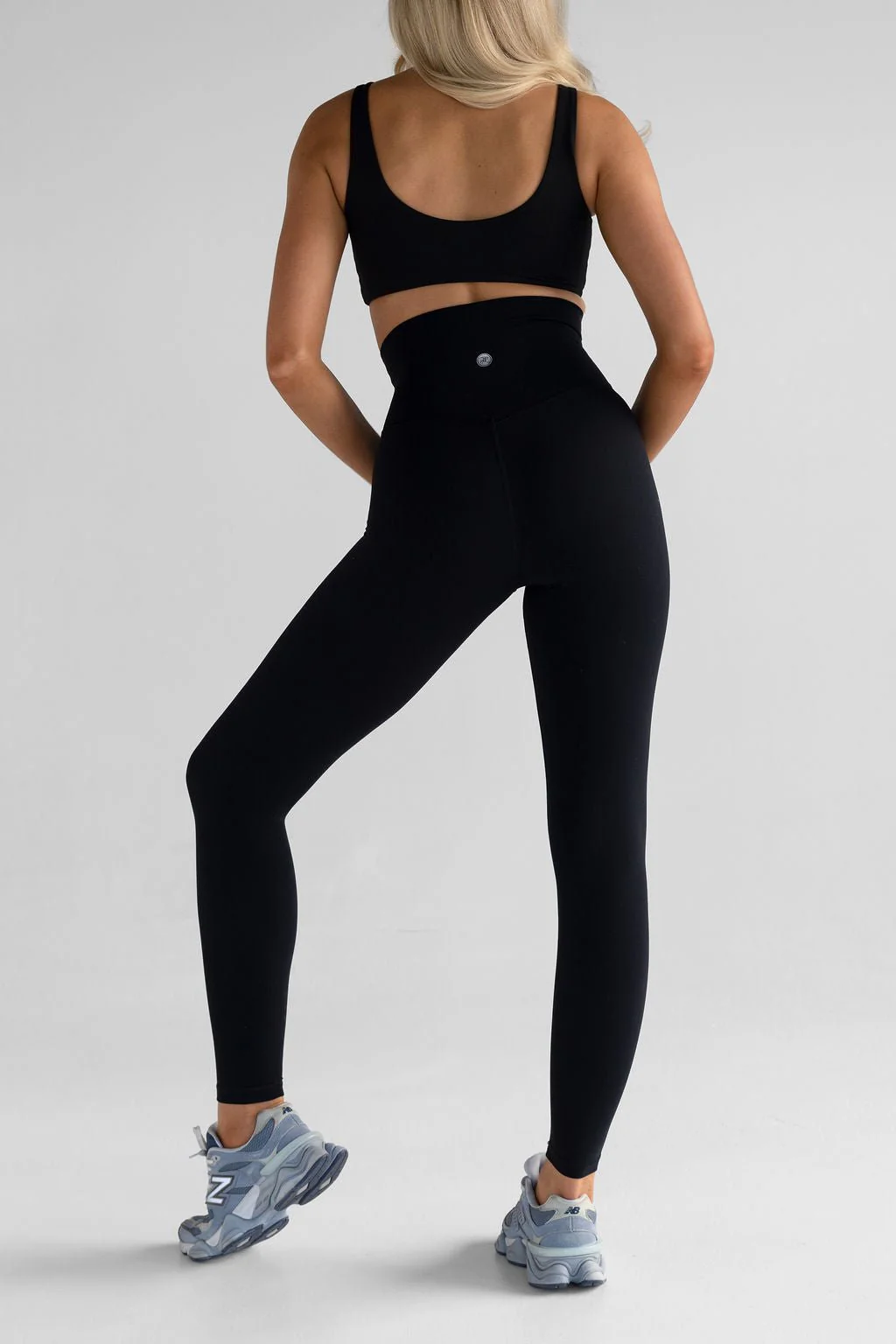 Classic Extra High Waist Full Length Leggings - Black - Image 2