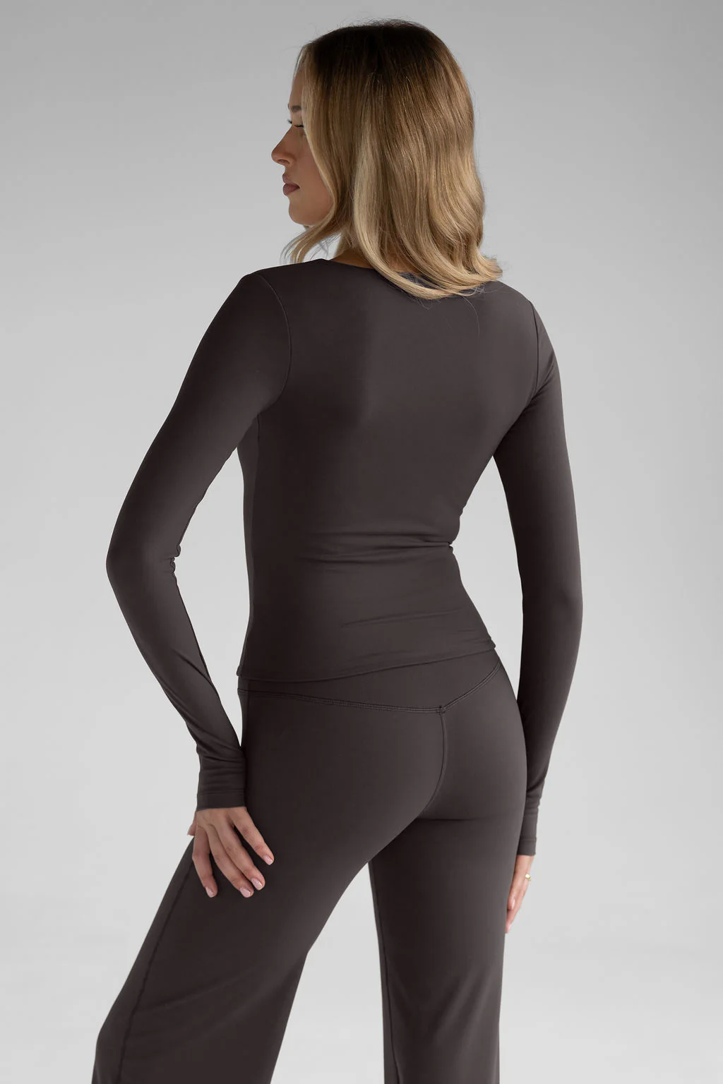 Sculpt V-Neck Long Sleeve - Dark Chocolate - Image 4