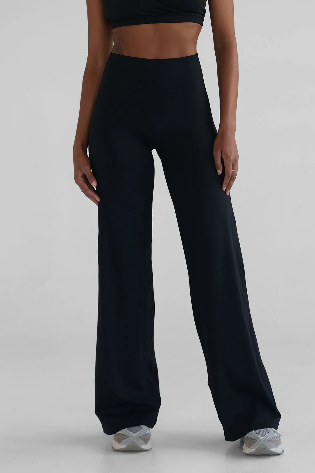 Sculpt Wide Leg Pants - Black - Image 6
