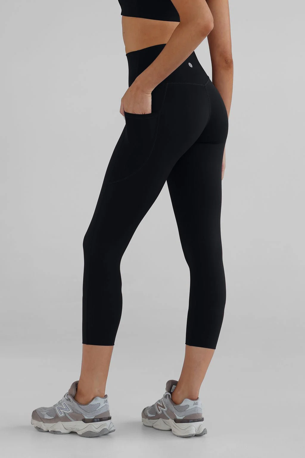 SCULPT 7/8 Pocket Leggings - Black - Image 5