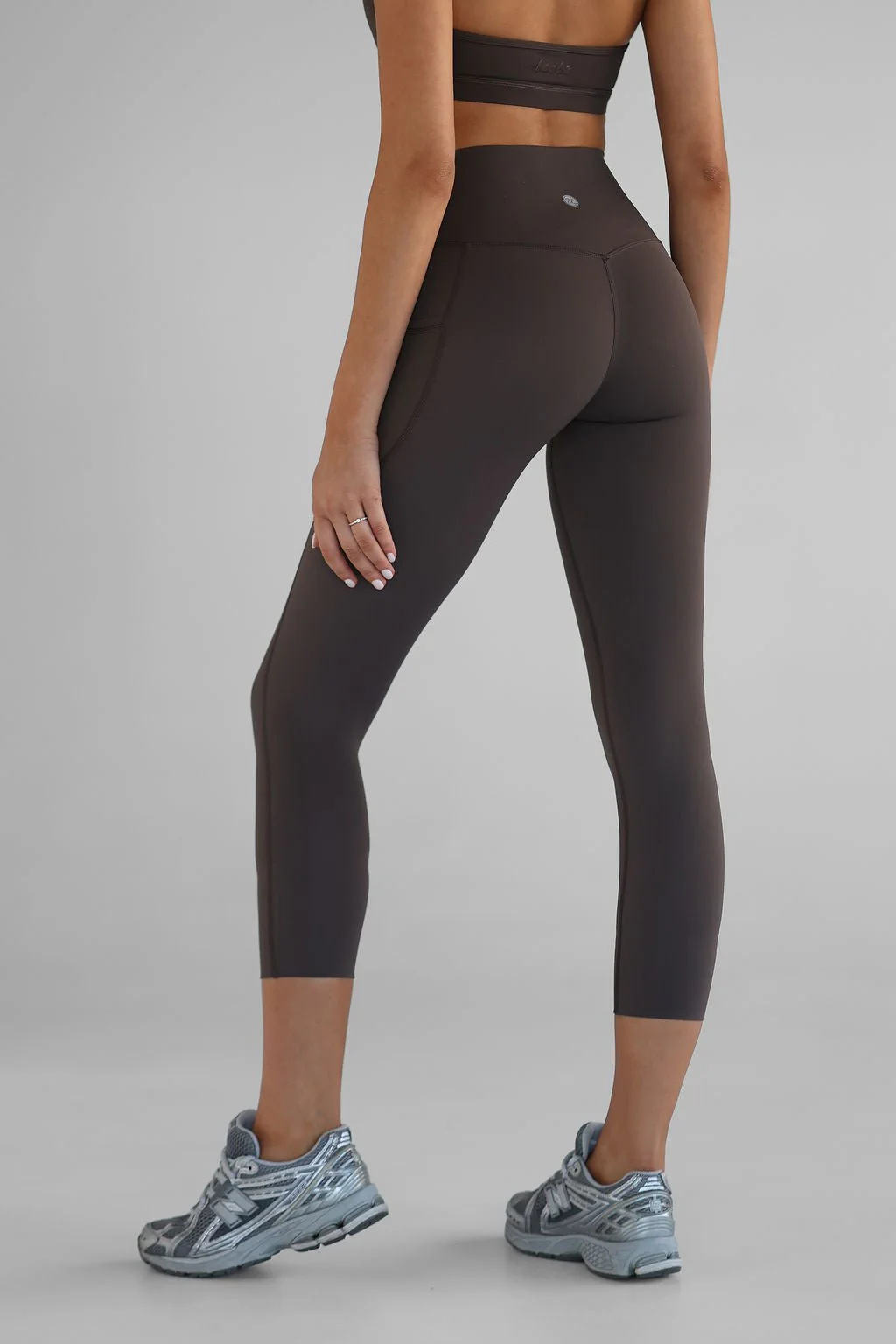 SCULPT 7/8 Pocket Leggings - Dark Chocolate - Image 5