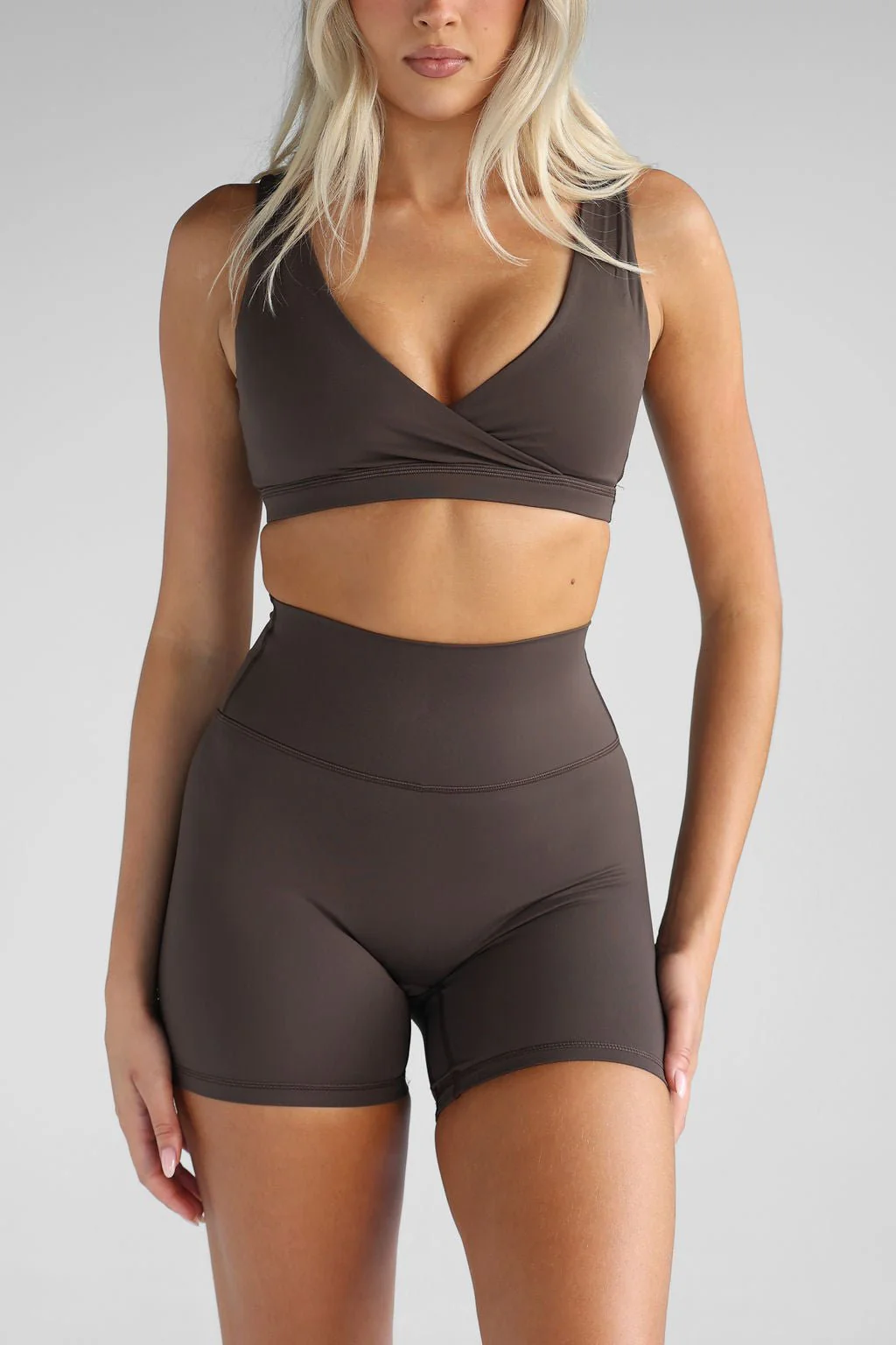 SCULPT Crop - Dark Chocolate - Image 4