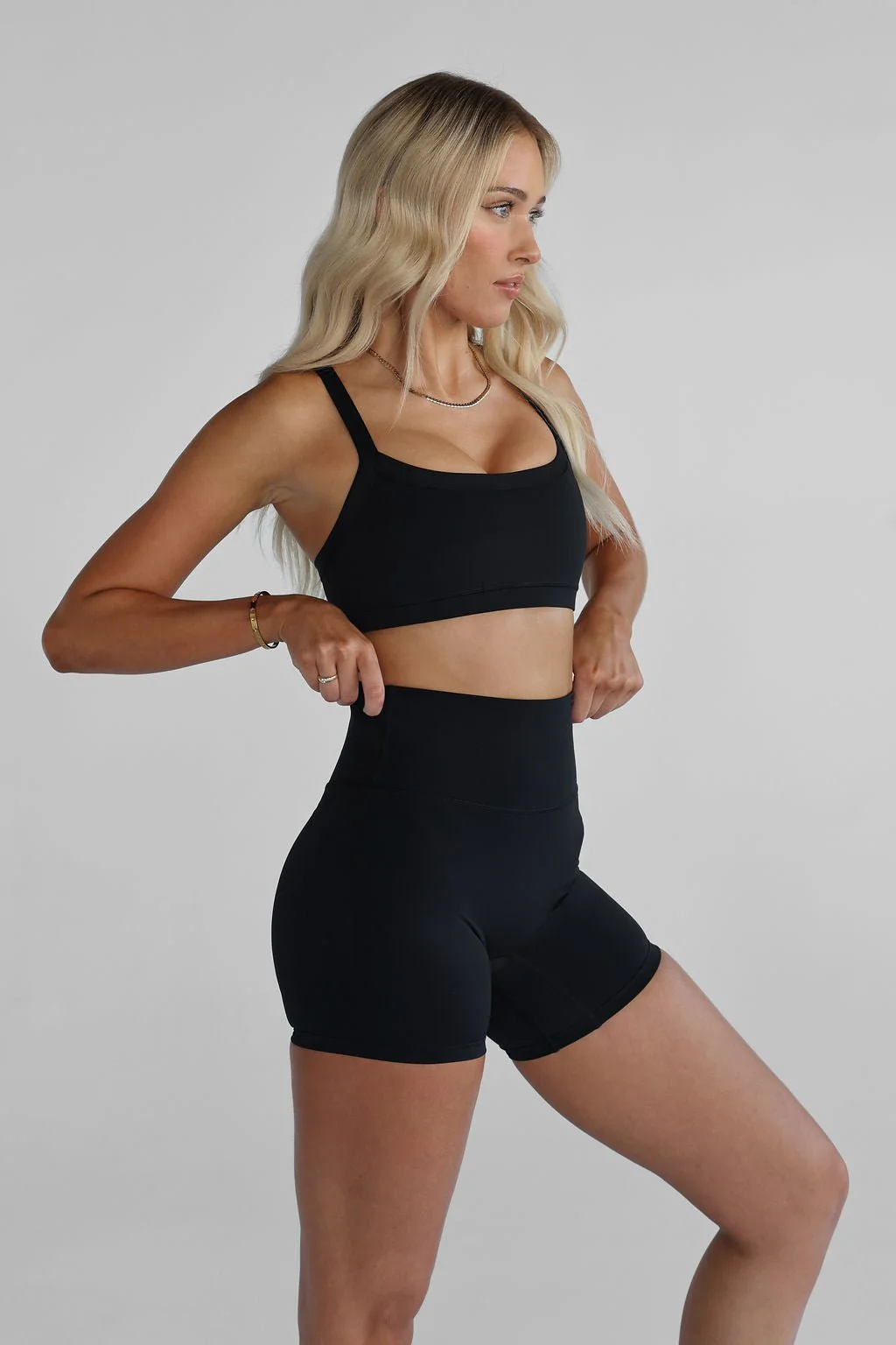 SCULPT Cross Back Crop - Black - Image 4