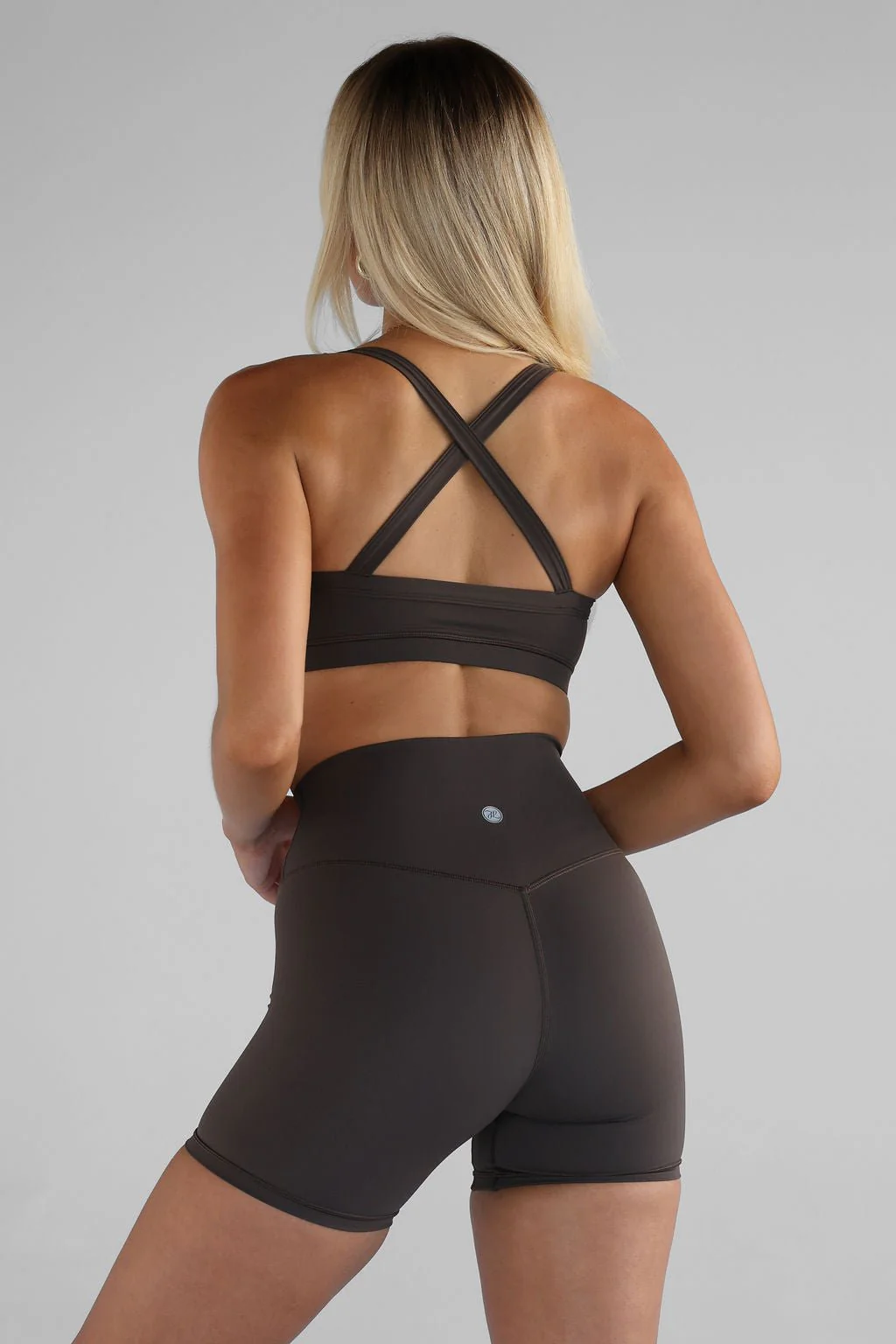 SCULPT Cross Back Crop - Dark Chocolate