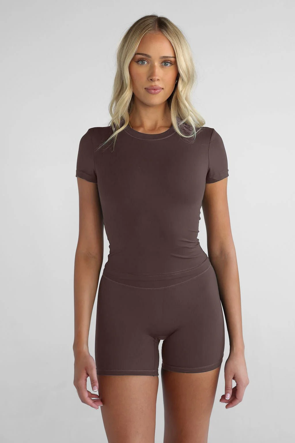 SCULPT Fitted Tee - Dark Chocolate