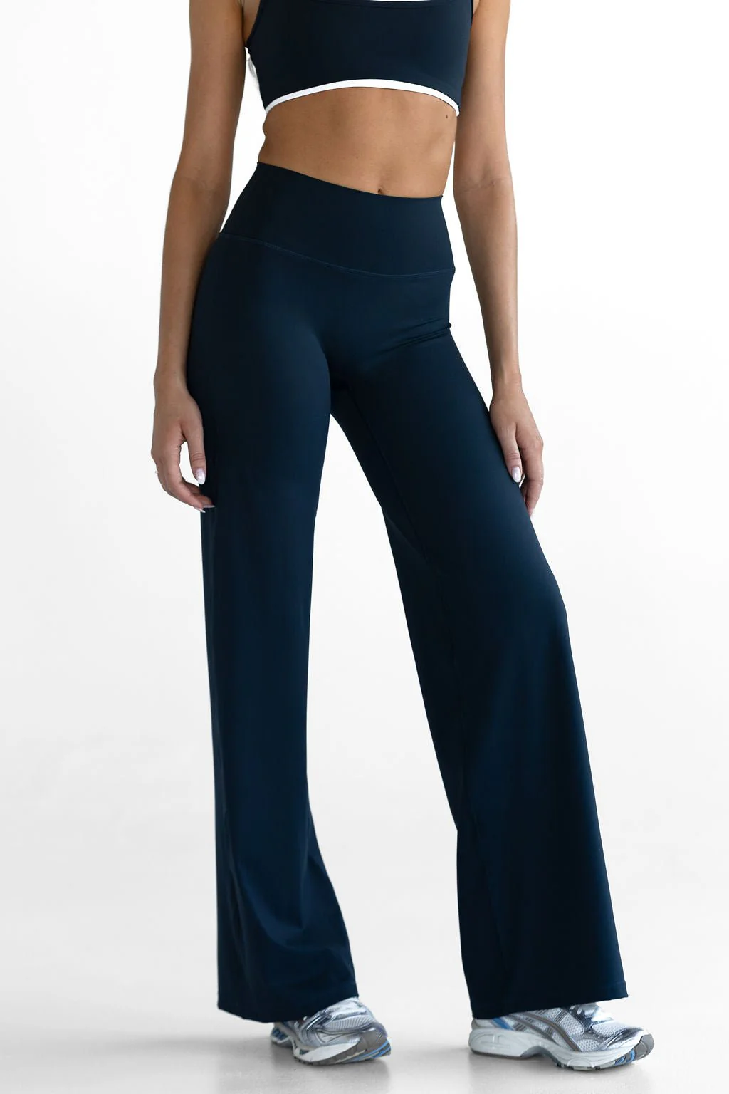 Sculpt Wide Leg Pants - Navy - Image 3